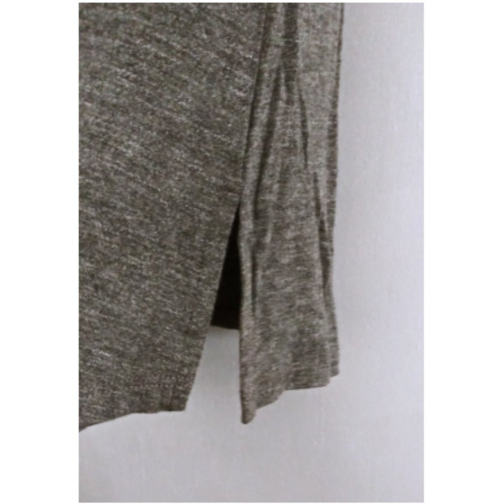 Soft High-Low Tee - Picture 4 of 5